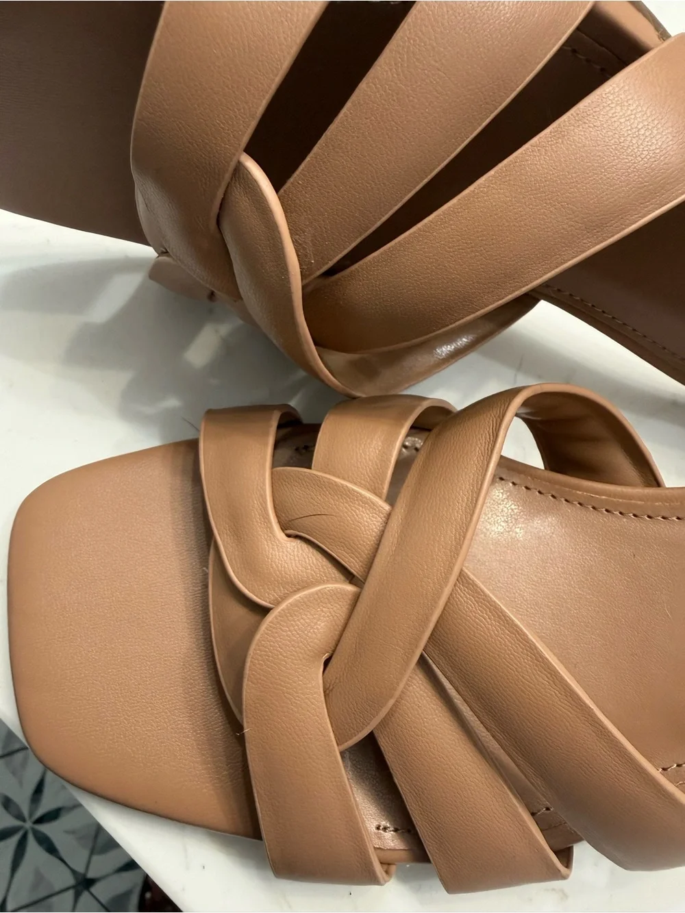 Calvin Klein Vellina Tan Leather Knot Strap Slide Mules 9.5